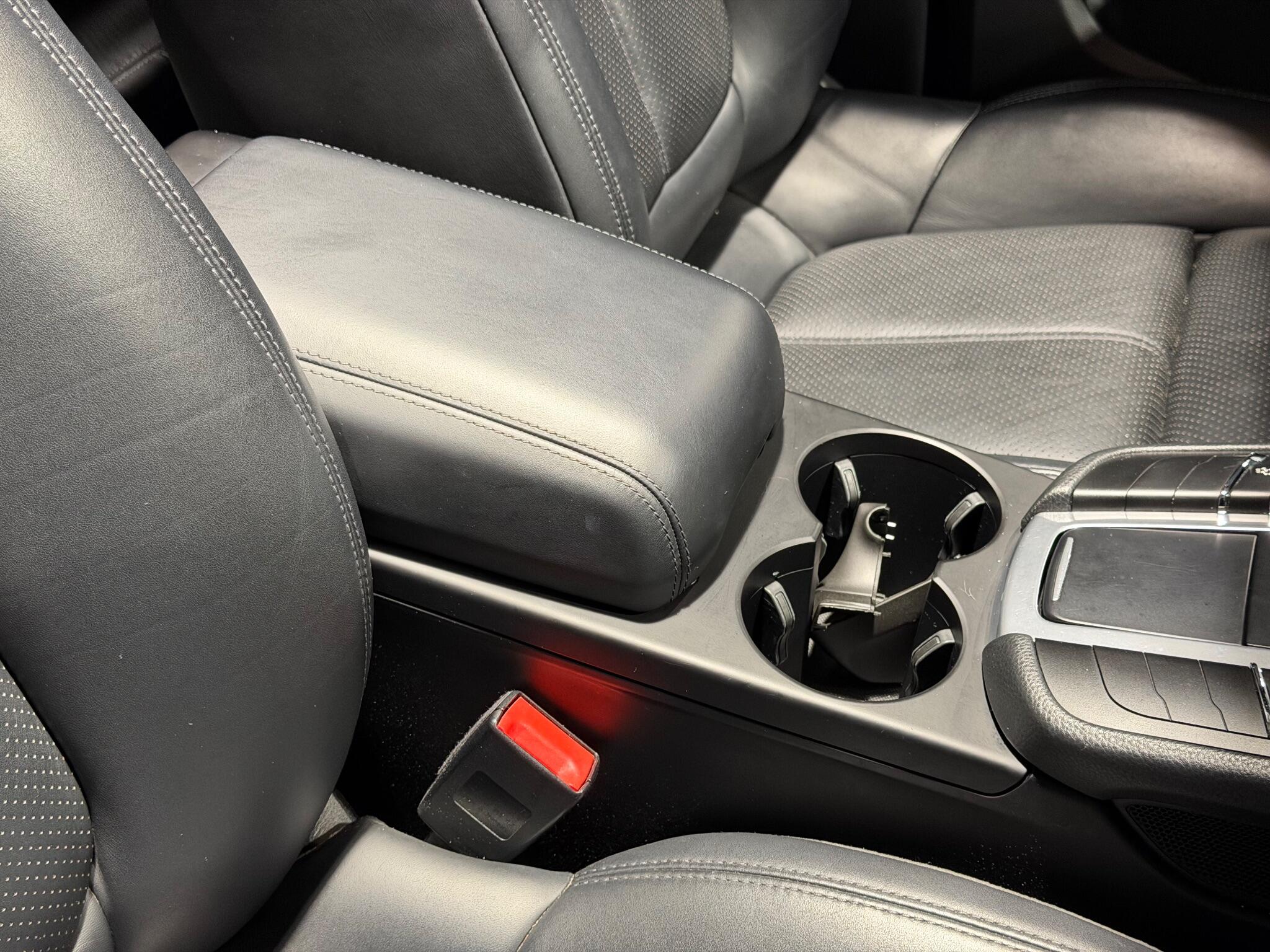 Porsche Macan 2.0T SUV 5dr Petrol PDK 4WD Euro 6 (s/s) (252 ps)